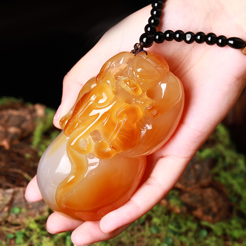 玛瑙玉髓葫芦貔貅手把件玉石文玩石头玉把玩原石摆件男女红色编号1943