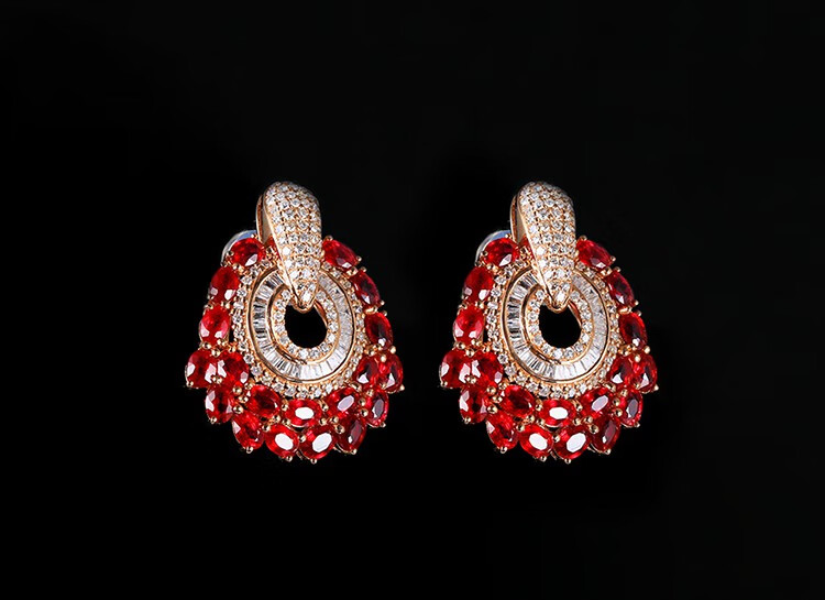 碧派现货仅一件39克拉天然鸽血红红宝石耳钉女18k金镶钻石彩宝耳饰