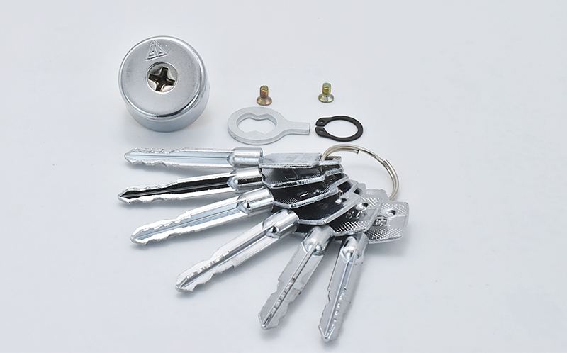 家用碰锁出租房老式防盗门自动门锁防盗门旋钮锁十字自动碰锁更换小号