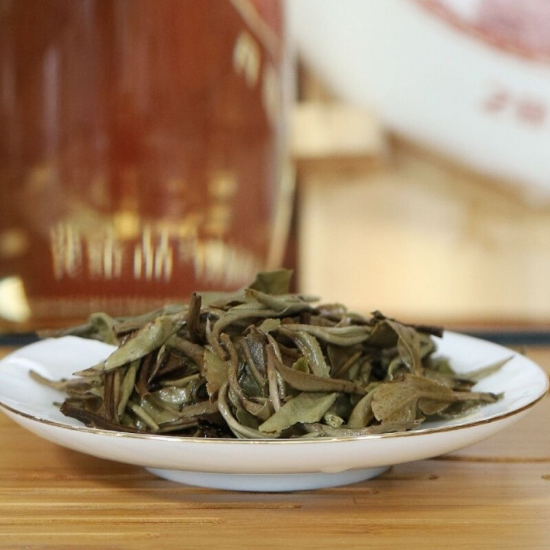 大沁白茶300g高山茶大沁2018十三坪知青白牡丹茶饼明前新茶年货300g