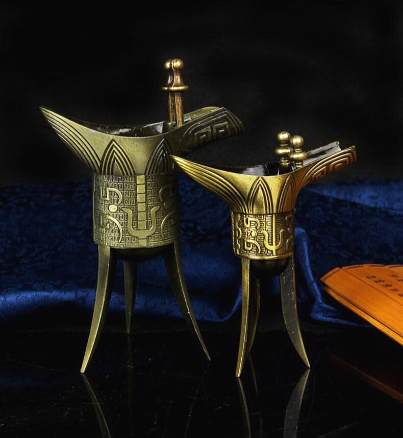 【现货闪发】2022新款三足鼎酒杯古代酒杯家用仿古创意个性酒尊感中式