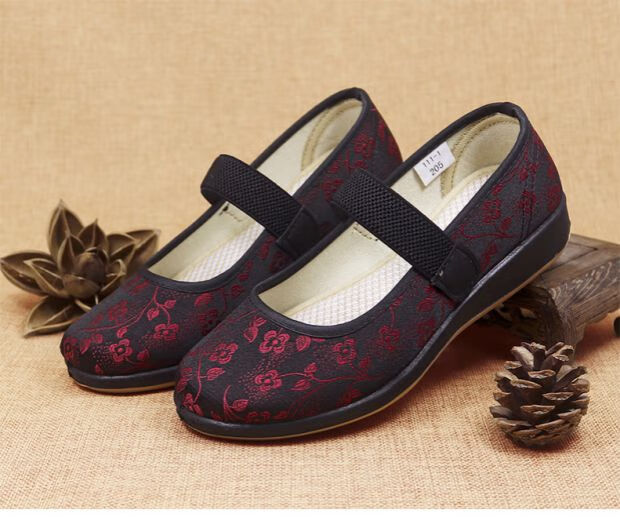 老人鞋夏季小号小脚老太太鞋小码裹脚老北京布鞋女老人防滑平底老年缠