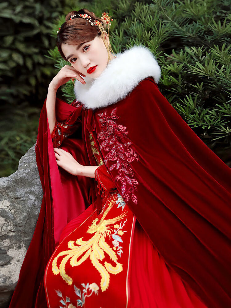 斗篷披肩女秋冬款秀禾服披风厚古装女披风冬款国风斗