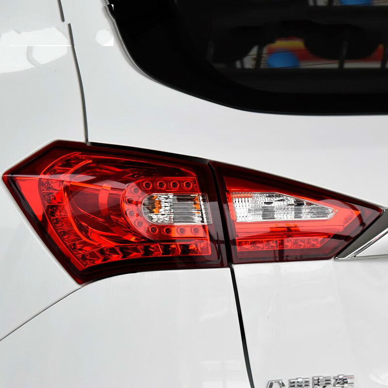 精选好货众泰t600后尾灯总成酷派coupe倒车灯19款转向刹车灯后尾灯
