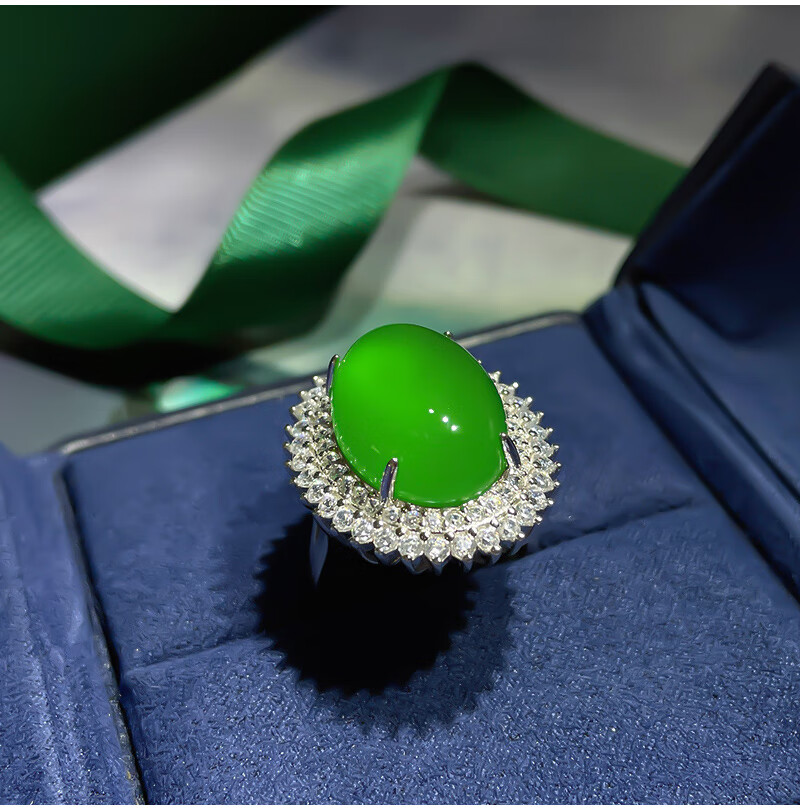 吉裕 高冰高荧光冰种巴西大鸽子蛋绿玉髓戒指 豪华媲美翡翠925镀金j