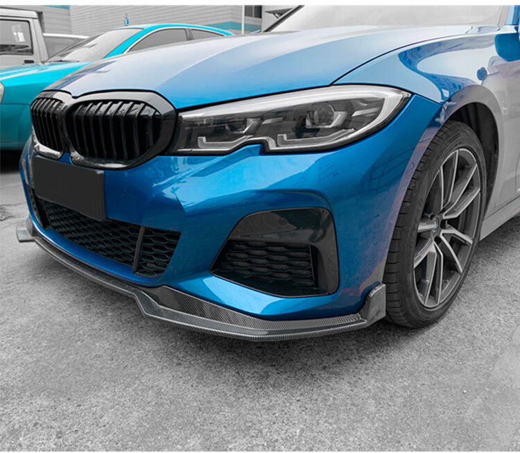 适用于适用2022款宝马3系改装前铲320325li前唇后唇侧裙碳纤维套件亮
