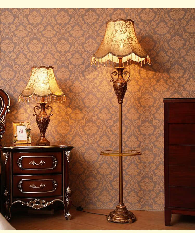 豪华欧式落地灯客厅欧式落地灯美式复古家用客厅沙发茶几灯站灯卧室
