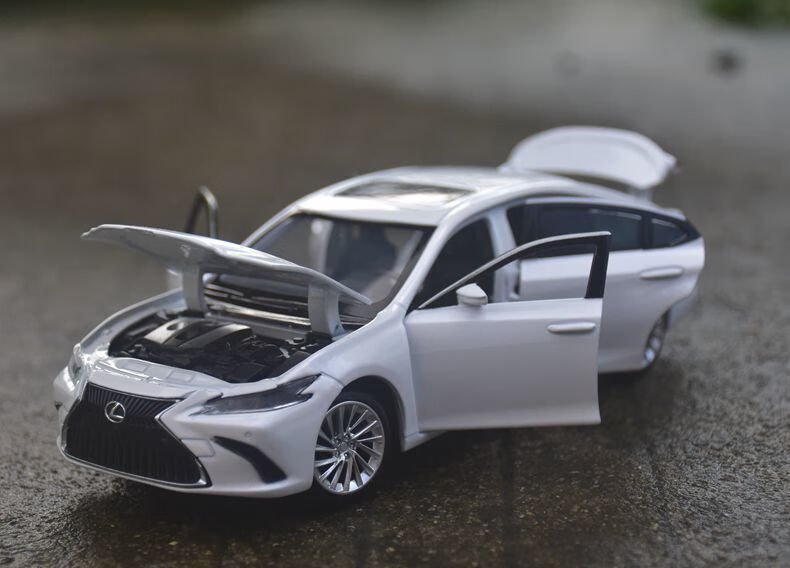 雷克萨斯车模型13219款凌志lexuses300h合金轿车汽车模型摆件lexusnx