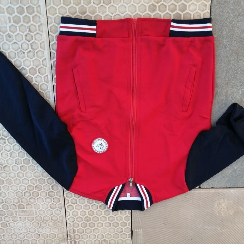 山东省滨州滨城区第四小学秋季校服外套红色藏蓝色拼色涤盖棉 猩红色