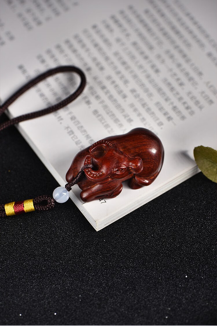 捷凤印度小叶紫檀牛气冲天生肖牛手把件木雕男女文玩把玩挂件78cm45cm