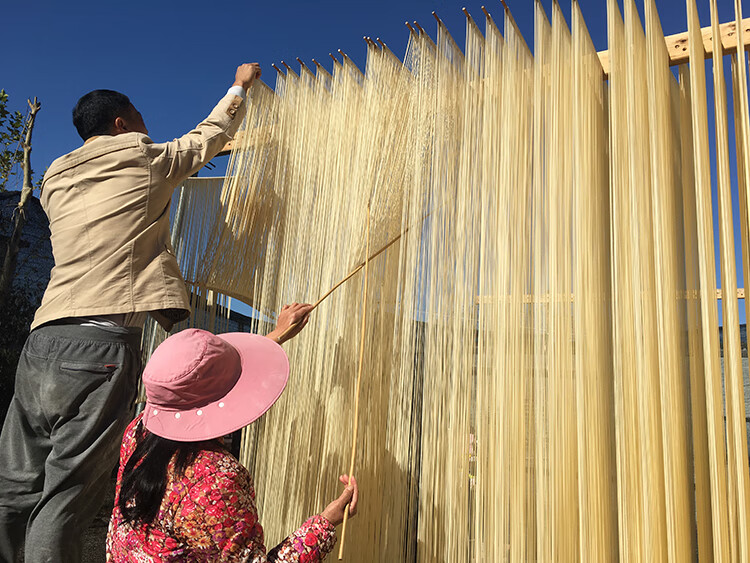 潢川空心贡面余秋风 潢川余秋峰贡面黄川贡面余秋风挂面空心余氏横川