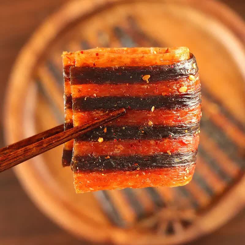 文君斑马肉麻辣小吃8090后儿时怀旧零食网红面筋辣条辣片华盛买15包赠