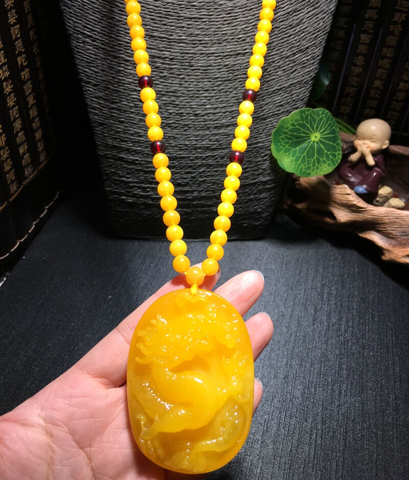 龙延香挂件 天然老蜜蜡龙牌吊坠男女十二生肖龙延香龙凤项链挂件长款