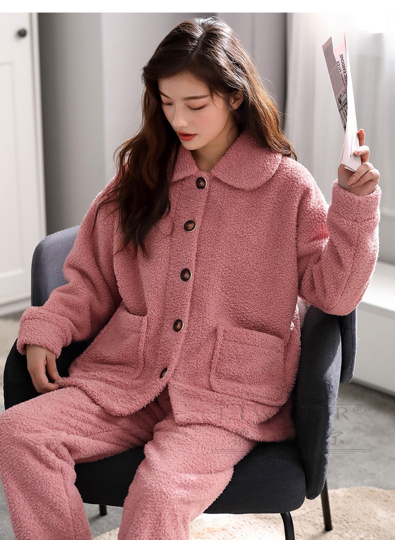 黎威尔轻奢品牌睡衣女士秋冬款冬季珊瑚绒加厚长袖法兰绒家居服女款