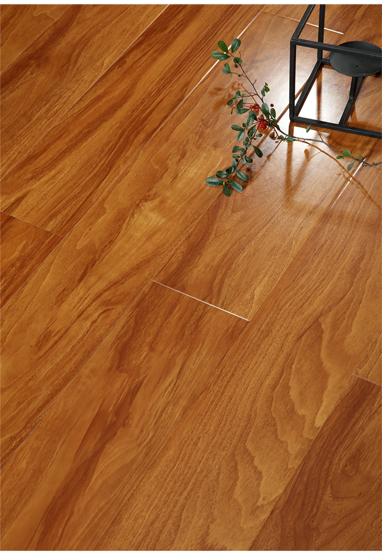 家用强化复合木地板金刚面木质大亚环保耐磨水地暖厂家直销12mm9000转