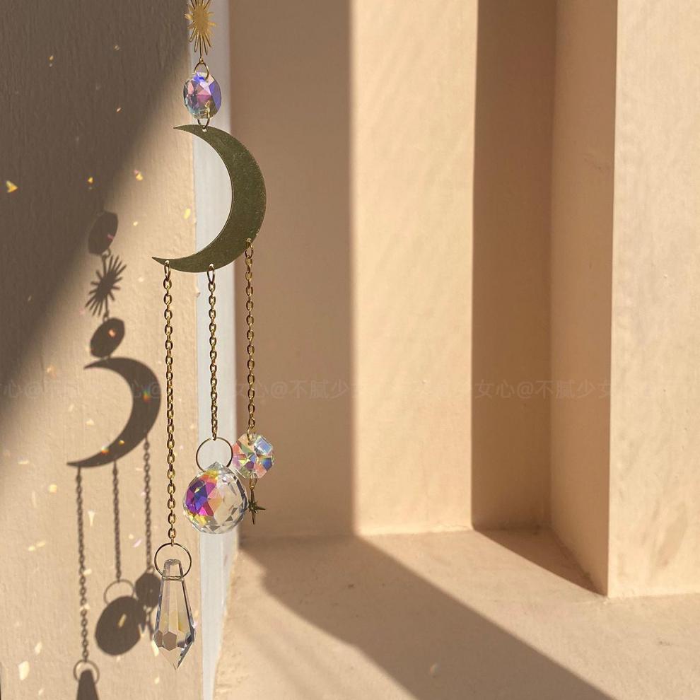 太阳捕手挂窗风铃太阳捕手风铃光影幻彩水晶风铃挂饰卧室窗户装饰园林