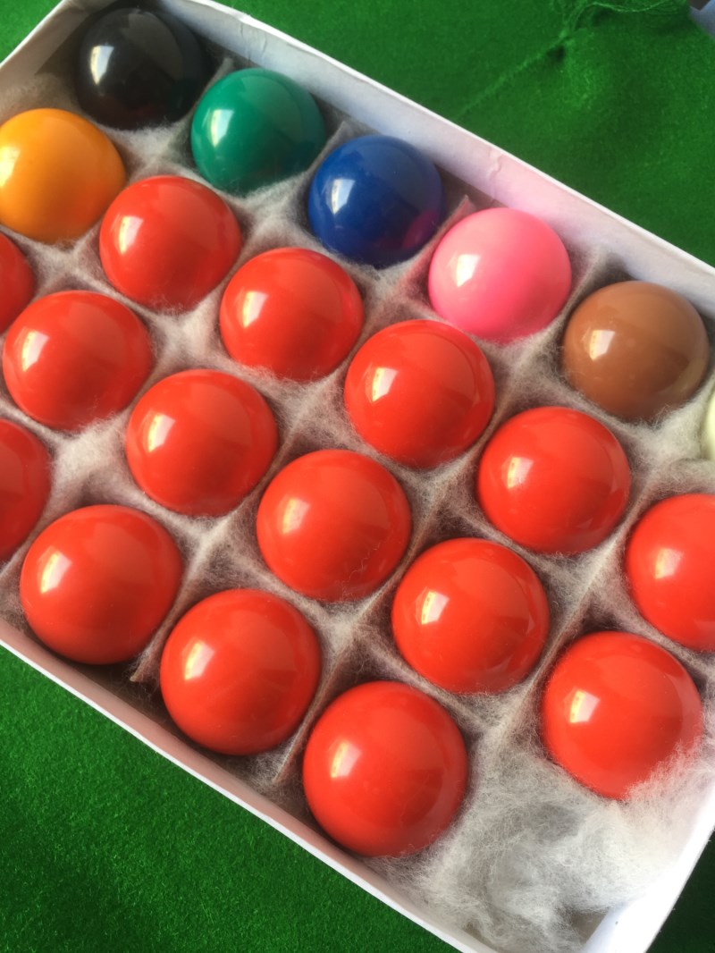 儿童台球子迷你小球家用美式桌球小号大号水晶球16彩台球黑8配件可