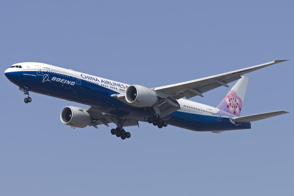 1:400中华航空波音777-300er客机b777 b-18007合金飞机模型 金飞机