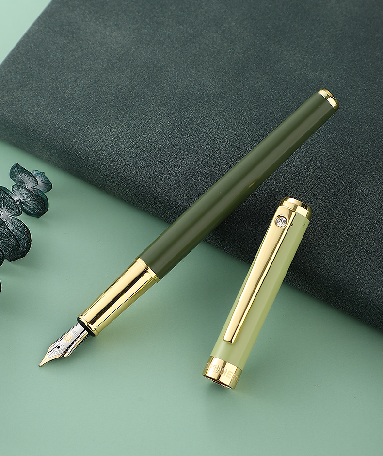 英雄牌钢笔a06女士精致女生款小仙女刚笔学生专用三四五年级练字笔可