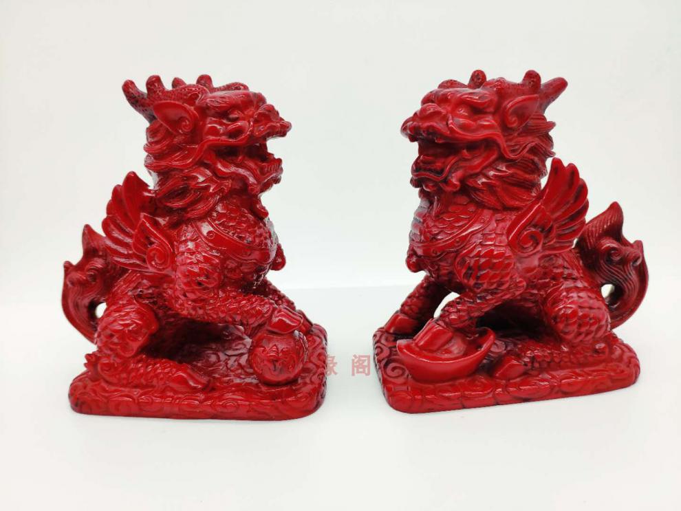 琉滋 玉麒麟摆件红色 红木麒麟一对白玄关客厅桌面仿铜貔貅玄关桌面