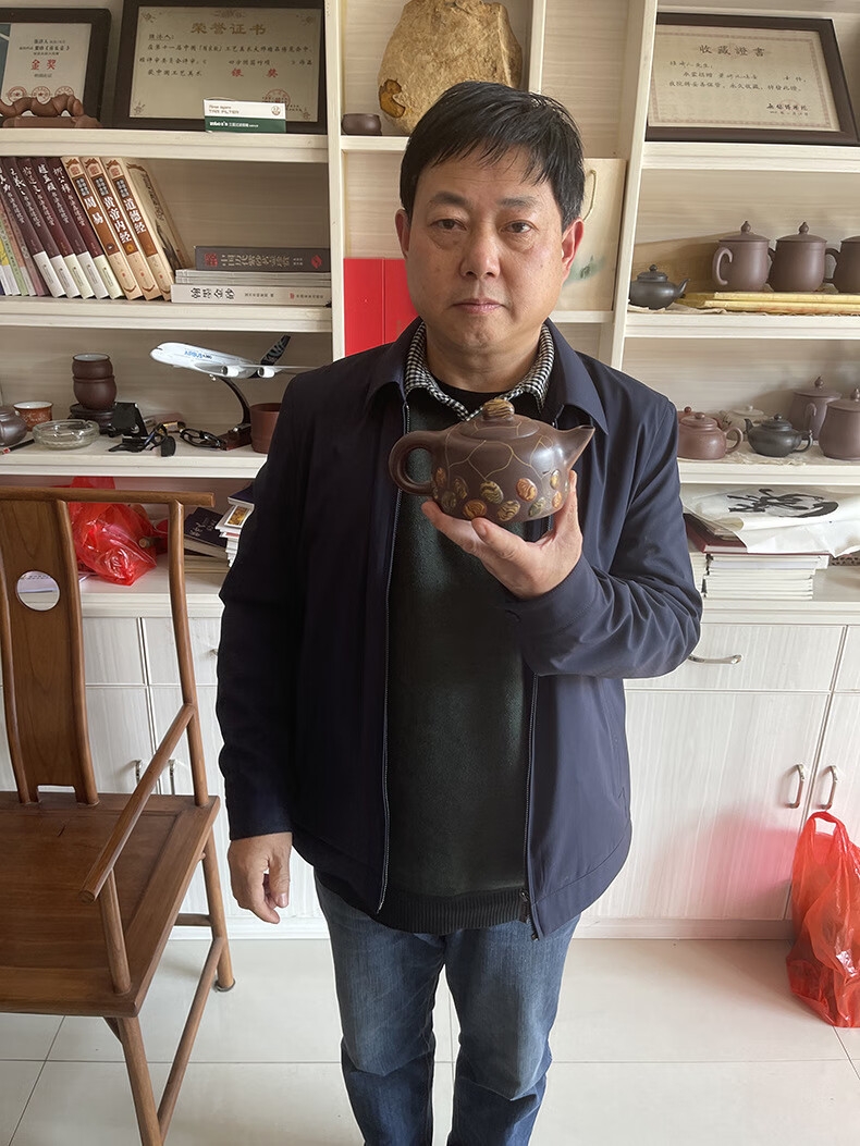 【官方旗舰】鑫祥势宸宜兴强济人大师级手工紫砂壶百目老紫泥证书全