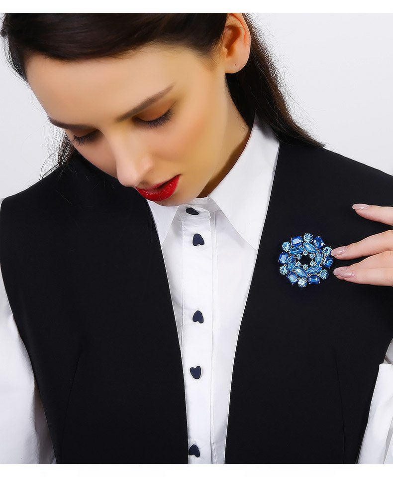 roundsink饰品胸针欧美复古仿水晶胸花别针时尚圆形胸针男女情侣紫色