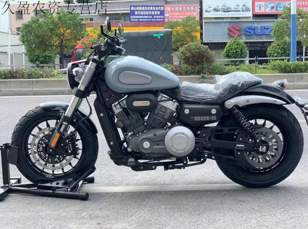 新款奔达金吉拉300复古v缸太子摩托车bd300哈雷大排量巡航车整车试车