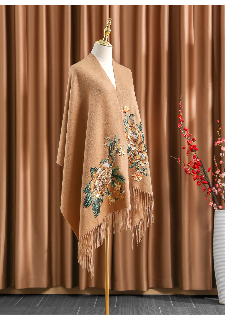 杭丝路刺绣羊毛围巾女妈妈旗袍披肩外搭送妈妈羊毛大披肩加厚围巾