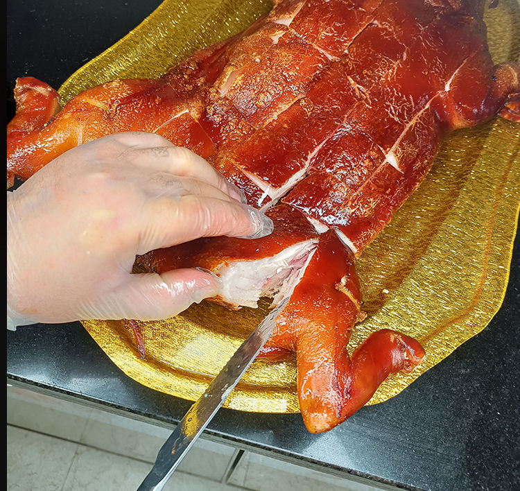 脆皮烤乳猪整只烤全猪烧猪特产美食舌尖香猪开业春节年货礼盒装整只4