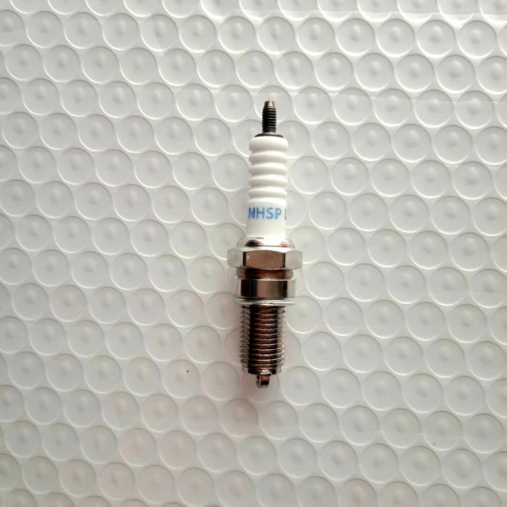 h适用于豪爵铃木太子hj125-8/8c/8d/8e/8f/8g/8m/8k/8u摩托车火花塞