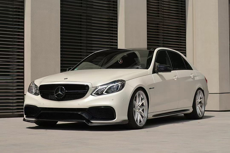 适用于w212奔驰e级改装e63大包围碳纤维前唇前铲侧裙后唇尾翼中网后期