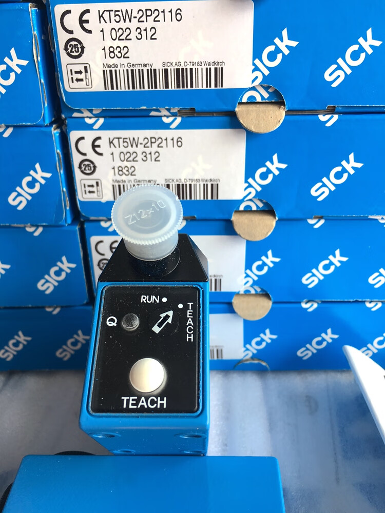 8384bcce2eba2036.jpg
