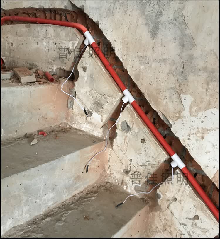 感应灯带网红楼梯踏步人体感应灯带智能编程嵌入式台阶踢脚线led线条