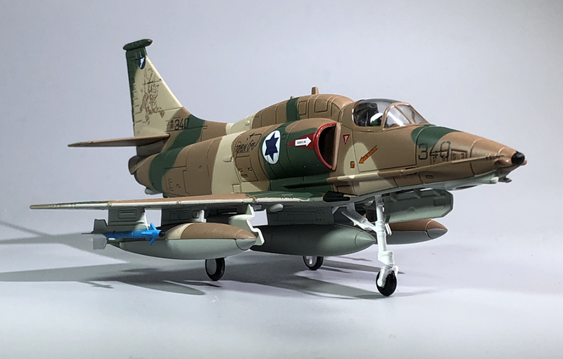 a4天鷹攻擊機模型 1/72 以色列戰鬥機飛機合金模型軍事仿真擺件玩具 1