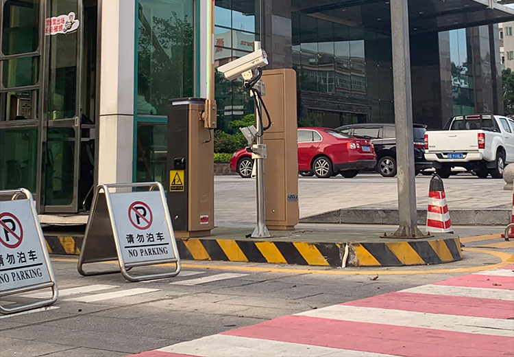 60 捷顺椭圆道闸杆新款椭圆杆捷顺道闸杆胶条发光杆防砸带灯门卫