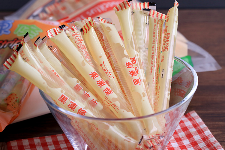 台湾晶晶果冻条综合果味布丁470g乳酸菌味吸吸果冻小朋友零食综合果味