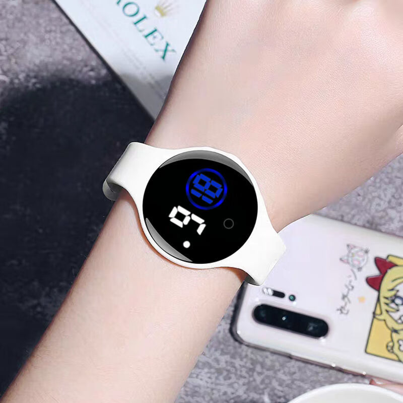 电子手表led夜光防水运动情侣简约时尚圆形儿童男孩女孩学生腕表i白色