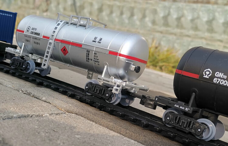 6e28571c76bb8129.jpg