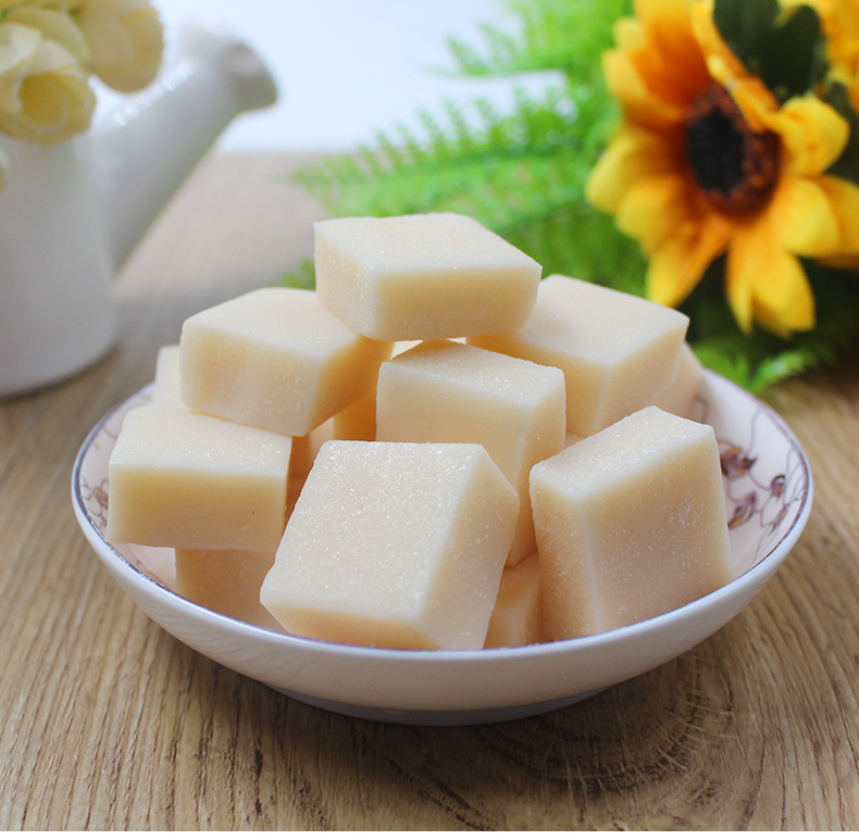 东北大妈 泰国椰子糕椰糯糕358g袋装水果糖海南特产椰子糕软糖果散装