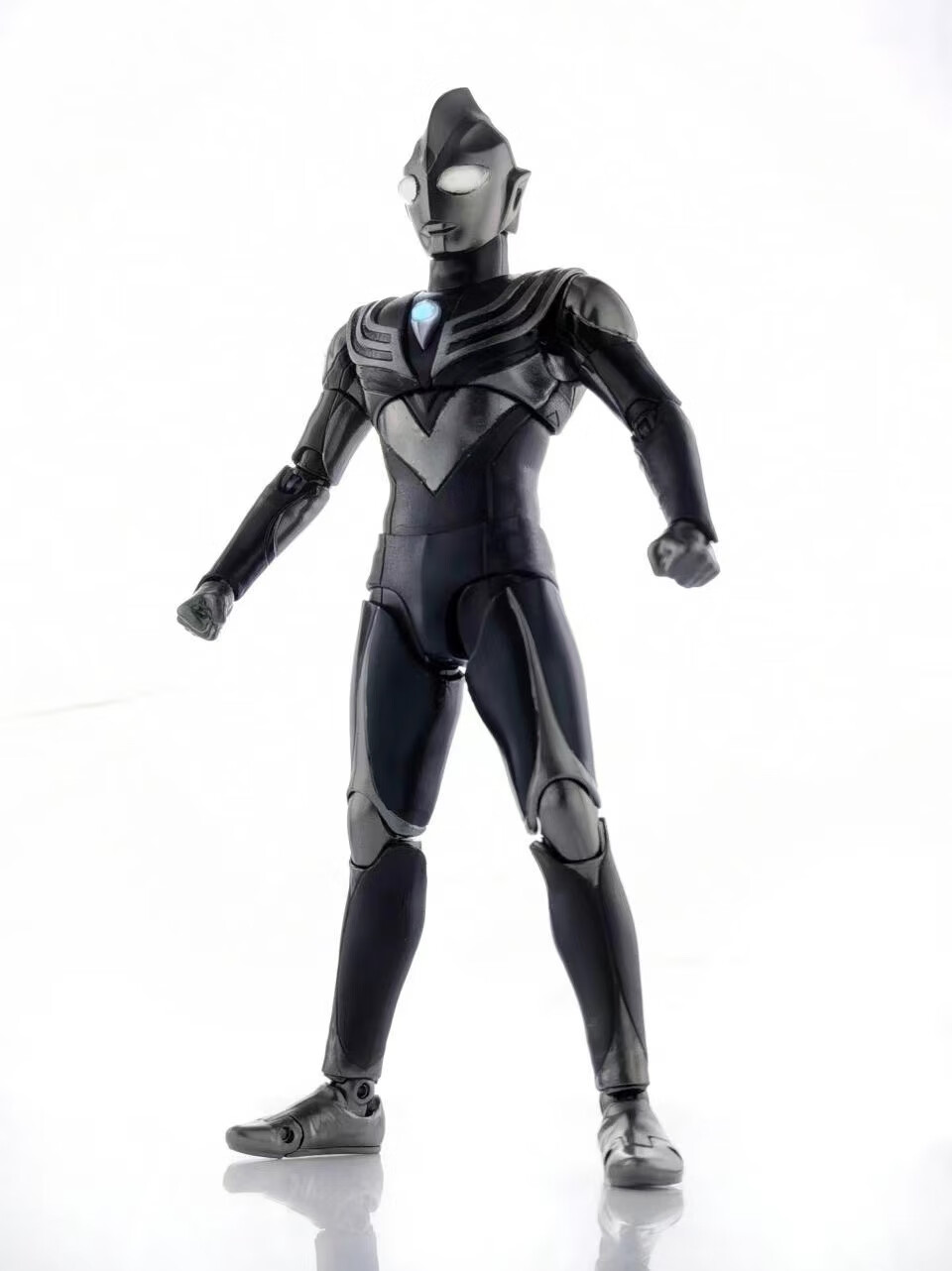 真骨雕迪迦强力型真骨雕迪迦黑暗龙卷爆裂空中闪耀tv终.