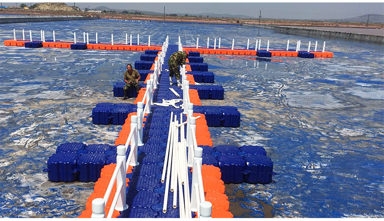 姜芮水上浮筒码头环保塑料浮桥栈道浮箱摩托艇游船艇泊位钓鱼浮筒平台