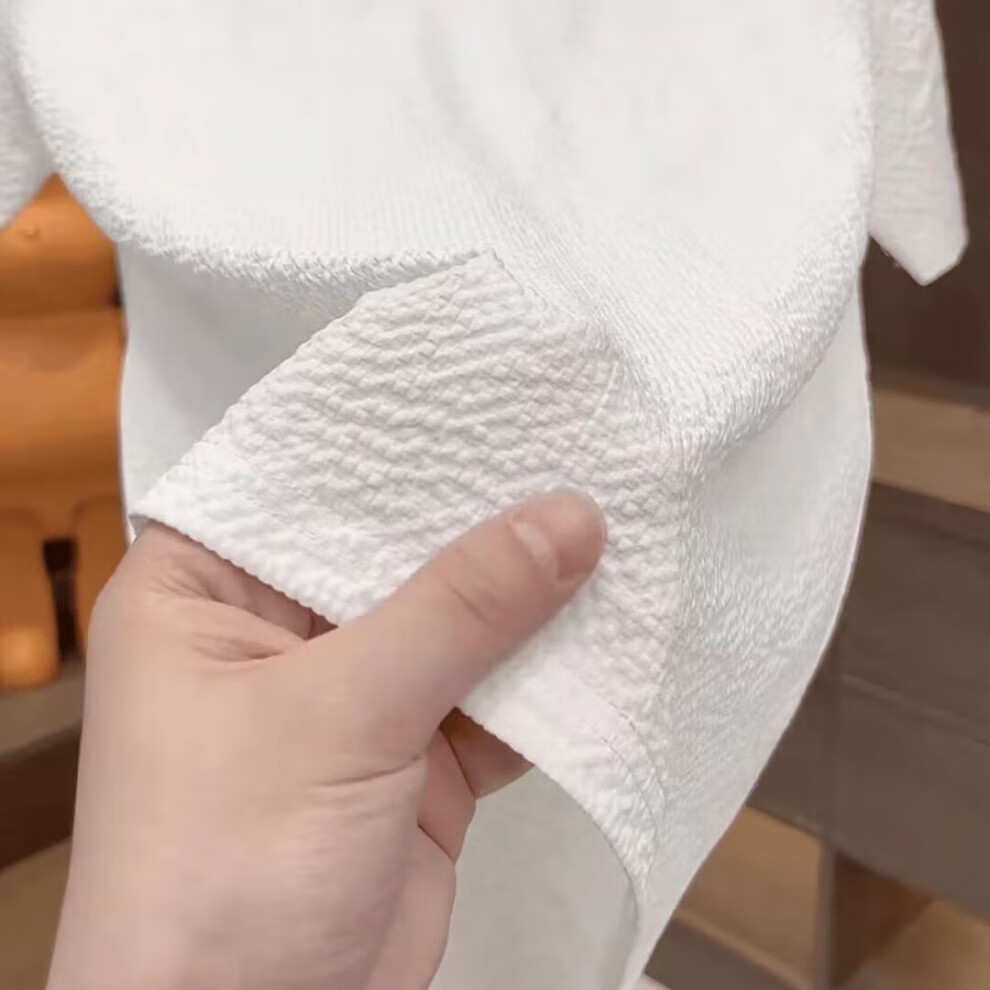 60f64c8c2a1a9f97.jpg