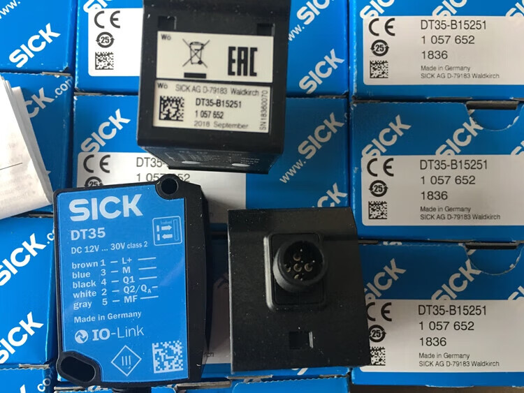 fbc680a61697ee63.jpg