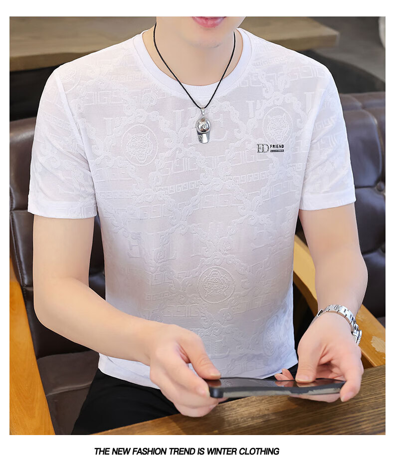 5cdbb52c7677fd1c.jpg