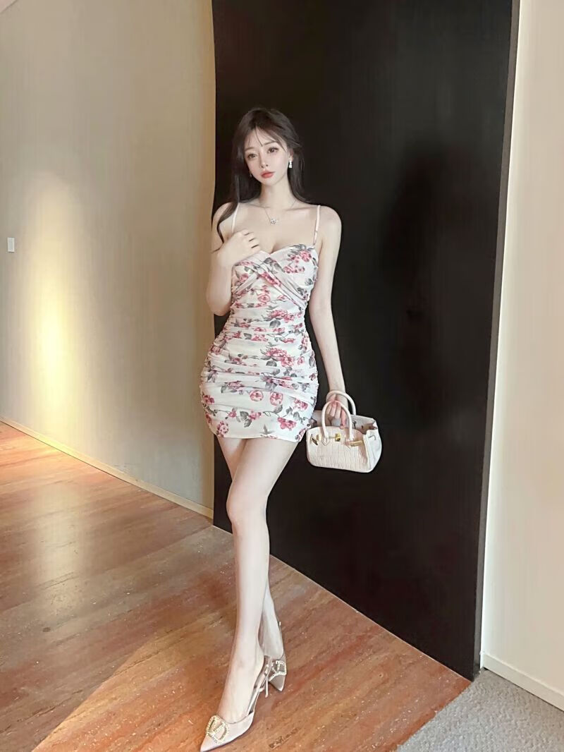 403e95774556d9a0.jpg