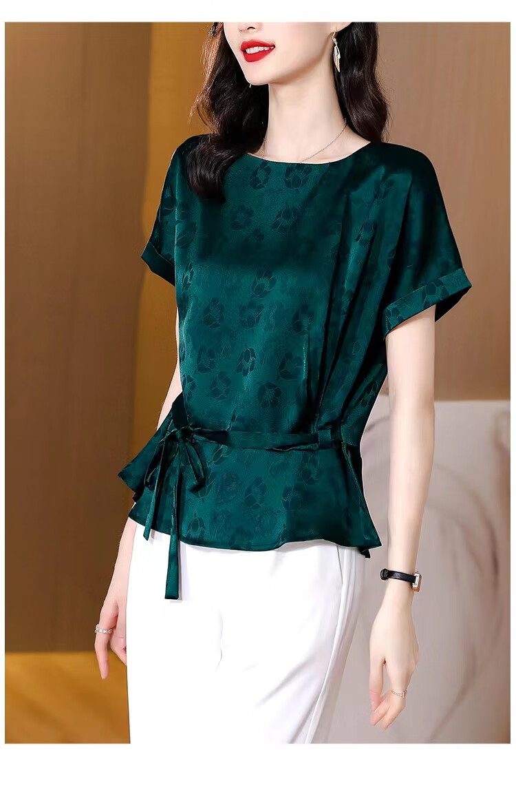 a899f3ac64aa7059.jpg' style=
