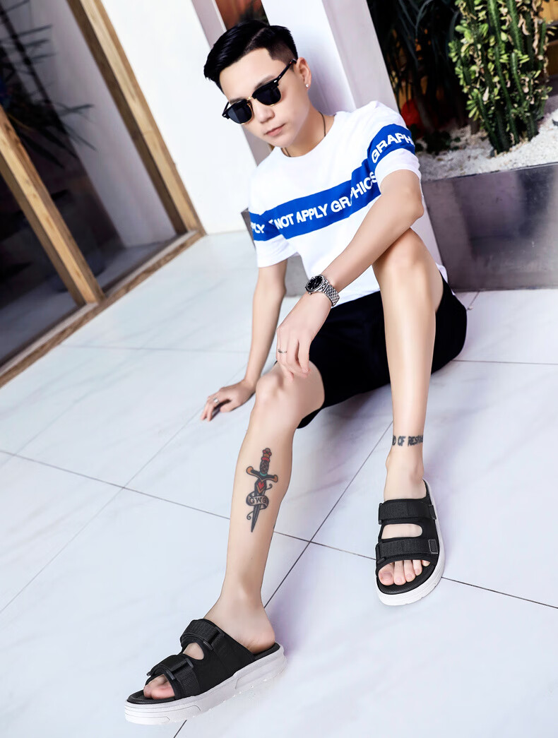 20a765444d871a4e.jpg' style=