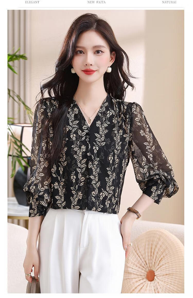 5cfd49720b63290a.jpg' style=