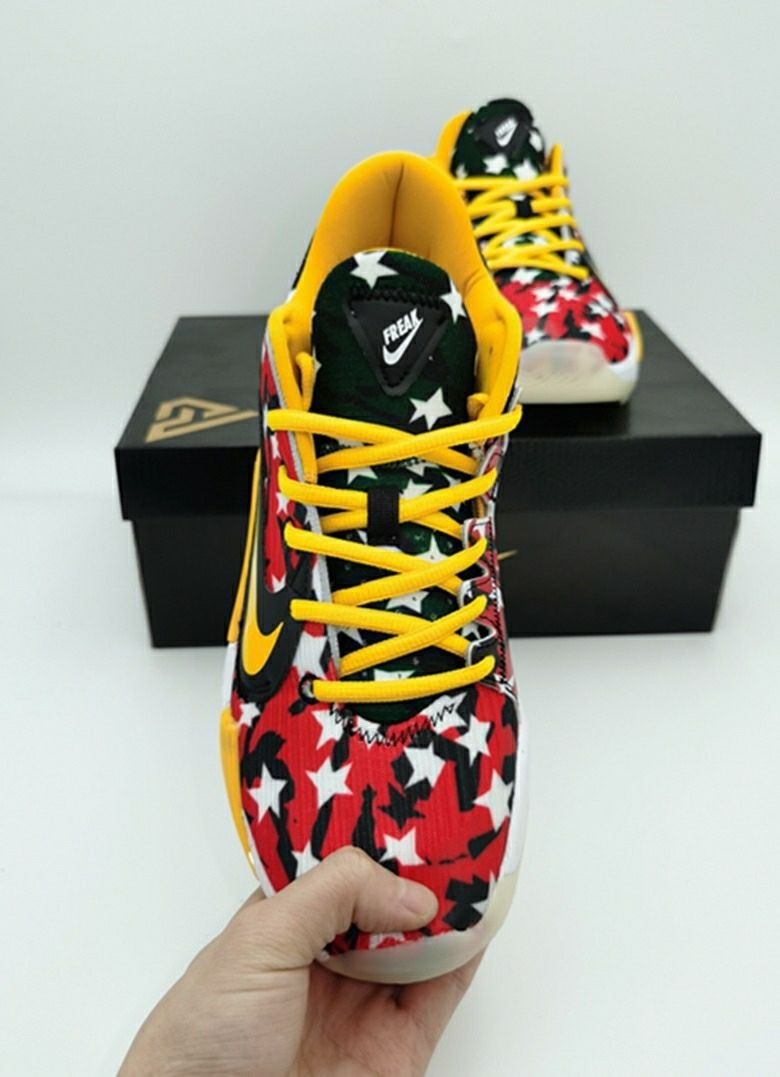 官方自营旗舰店男子篮球鞋字母哥2代新款白水泥黑白男子耐磨气垫实战