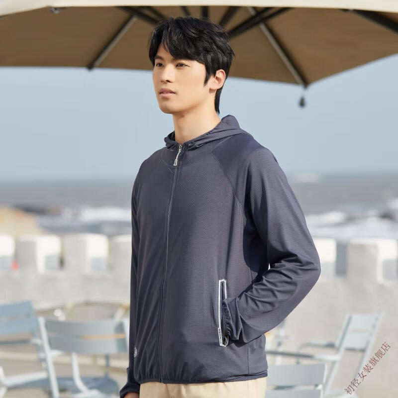 3c2b7902151fe12a.jpg' style=
